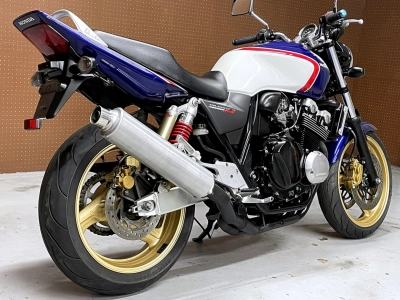 Honda CB400SF VTEC Spec3