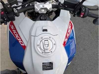 BMW BMW S1000XR