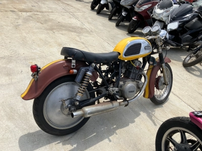 Yamaha SR250