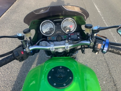 Kawasaki ZRX1100