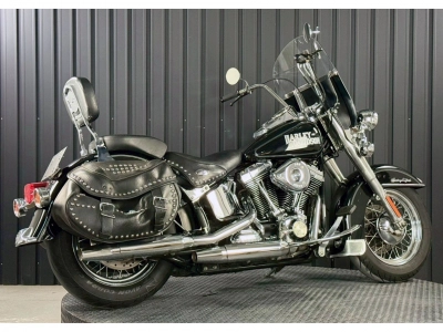 Harley-Davidson HARLEY FLSTC