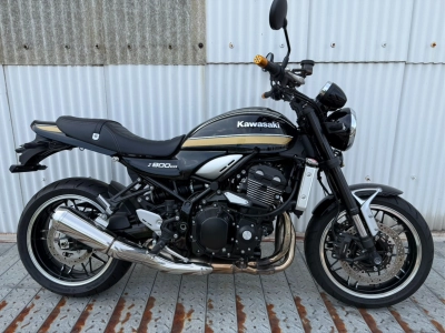 Kawasaki Z900RS