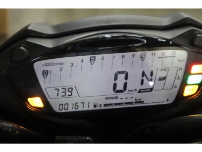 Suzuki GSX-S750