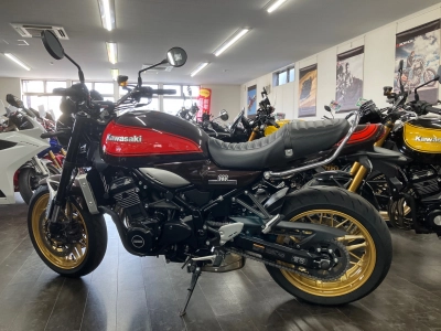 Kawasaki Z900RS