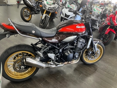 Kawasaki Z900RS