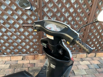 Honda LIVEDIO J