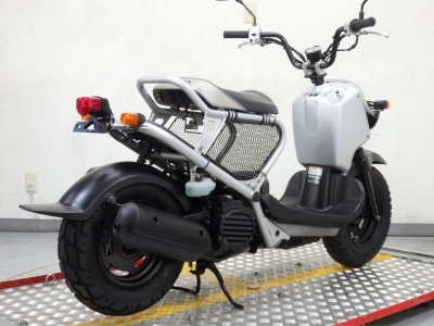 Honda ZUMAR