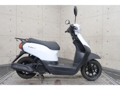 Honda  TACT  BASIC 