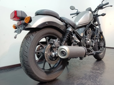 Honda REBEL