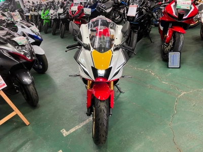 Yamaha YZF-R7