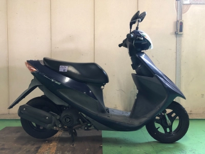 Suzuki ADDRESS V50