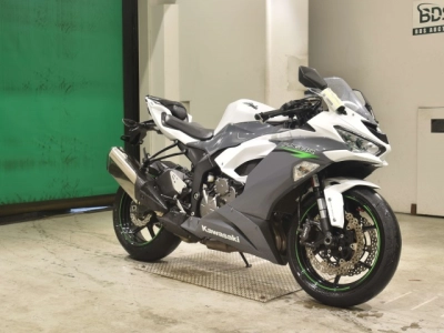 Kawasaki ZX-6RA