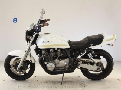 Kawasaki ZEPHYR750
