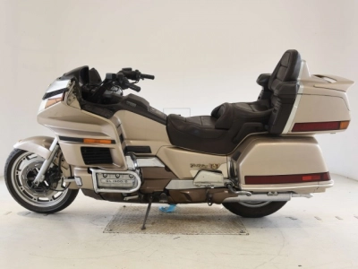 Honda GL1500(SHO LOUIS  NOT EQUIPPED )