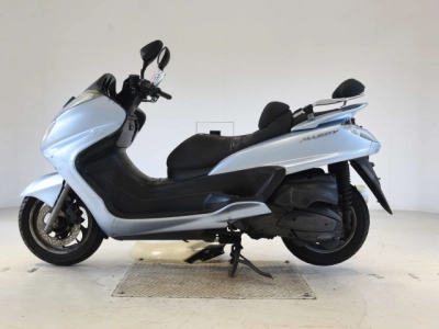 Yamaha MAJESTY 250-3
