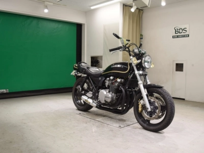 Kawasaki ZEPHYR750