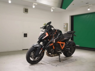 KTM KTM 1290 SUPER DUKE R