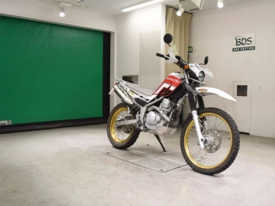 Yamaha SEROW 250-2