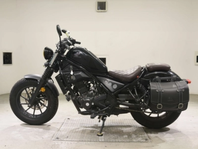 Honda REBEL