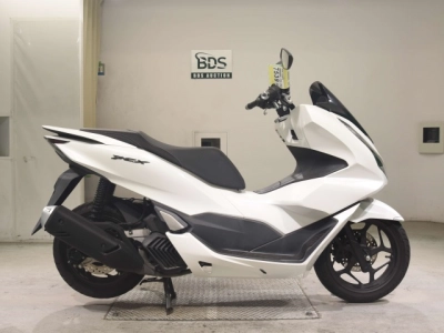 Honda PCX125-4
