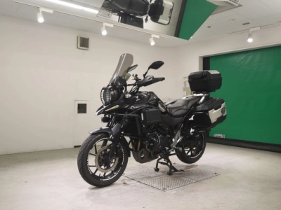 Suzuki V STROM 250