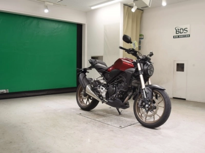 Honda CB250R