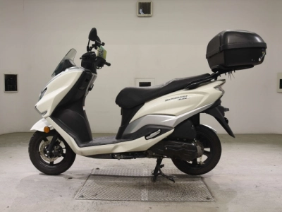 Suzuki  BURGMAN  STREET 125EX