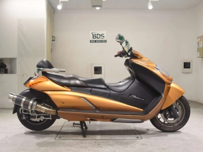Suzuki GEMMA250
