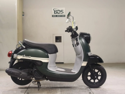Yamaha VINO-4