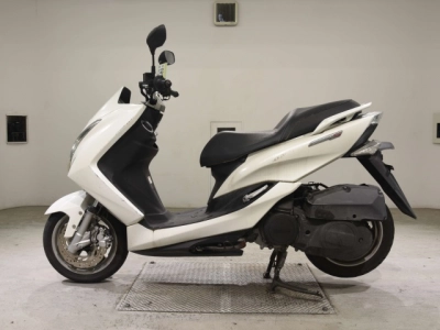 Yamaha MAJESTY 155S