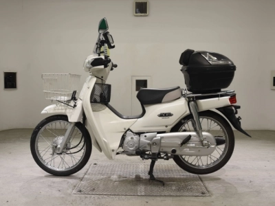 Honda C110-2