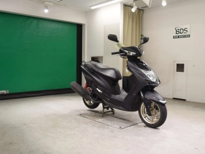Yamaha  CYGNUS 125XSR-3