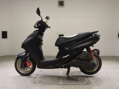Yamaha  CYGNUS 125XSR-3