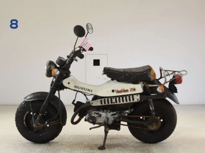 Suzuki RV50