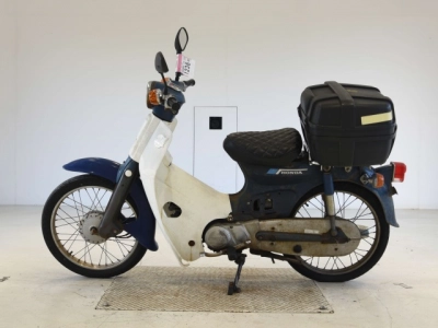 Honda C50