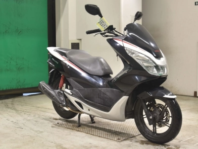 Honda PCX125-2