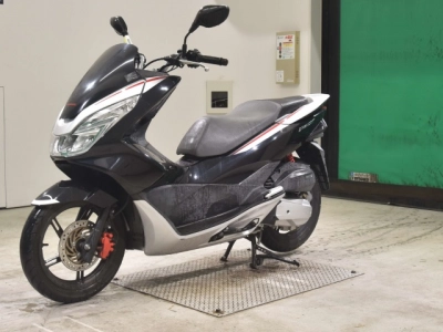 Honda PCX125-2