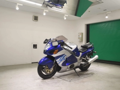Suzuki GSX1300R HAYABUSA