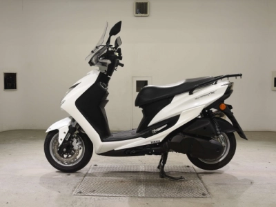 Yamaha  CYGNUS 125XSR-3