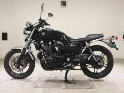Honda CB1100A