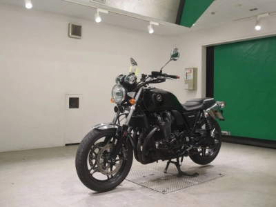 Honda CB1100A