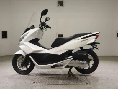 Honda PCX125-2