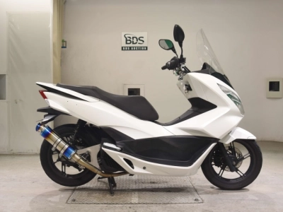 Honda PCX125-2