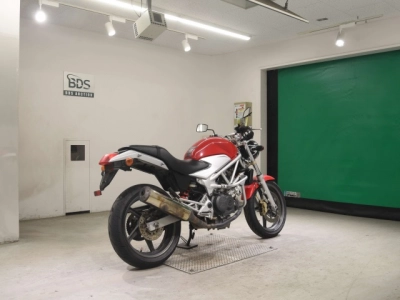 Honda VTR250