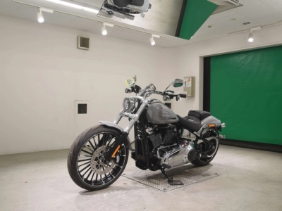 Harley-Davidson  HARLEY FXBR1920 BREAK  OUT 