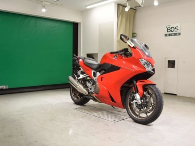 Honda VFR800F