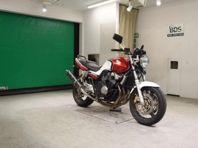 Honda CB400SFV-1