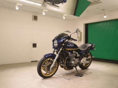 Kawasaki ZEPHYR1100