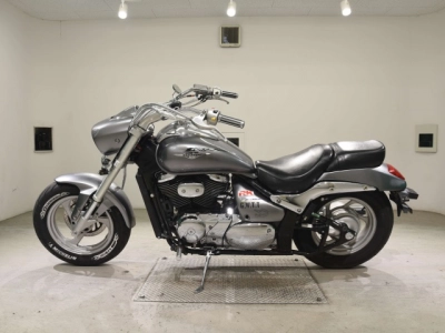Suzuki BOULEVARD400