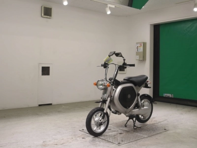 Yamaha EC-02